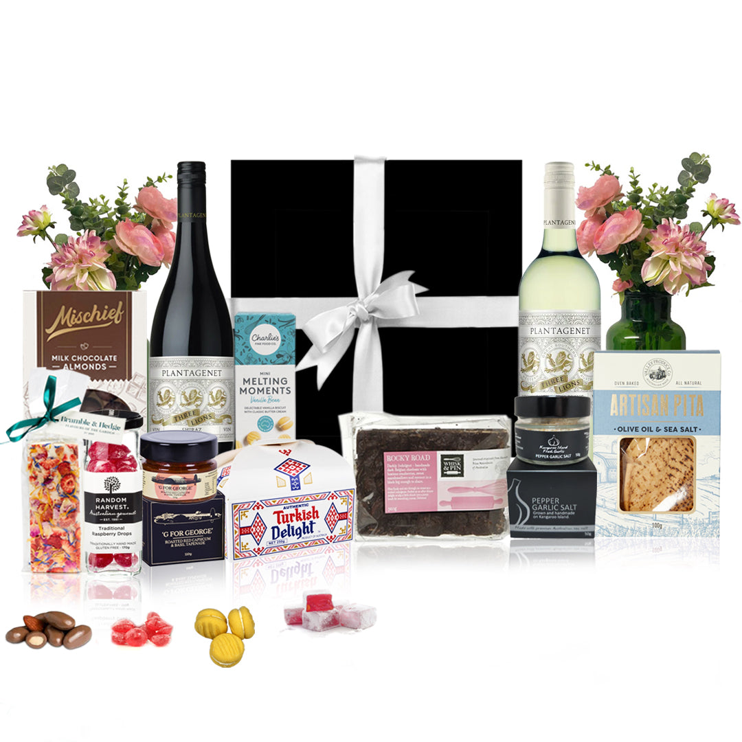 Shiraz & Sauv Blanc Gift Hamper-0